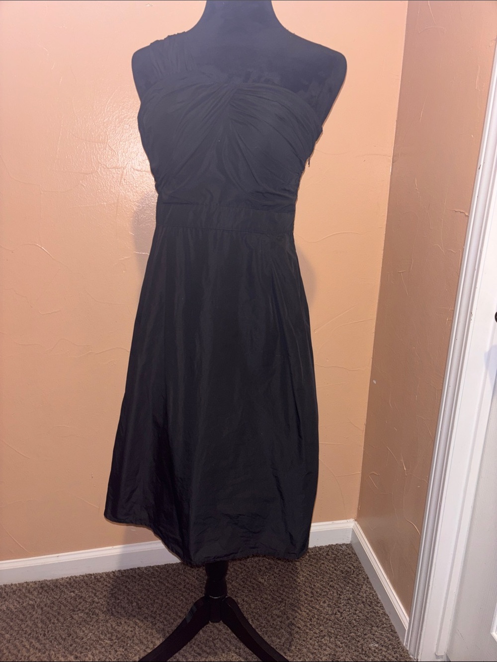 Banana Republic Black One-Shoulder Twist Bust Midi Dress